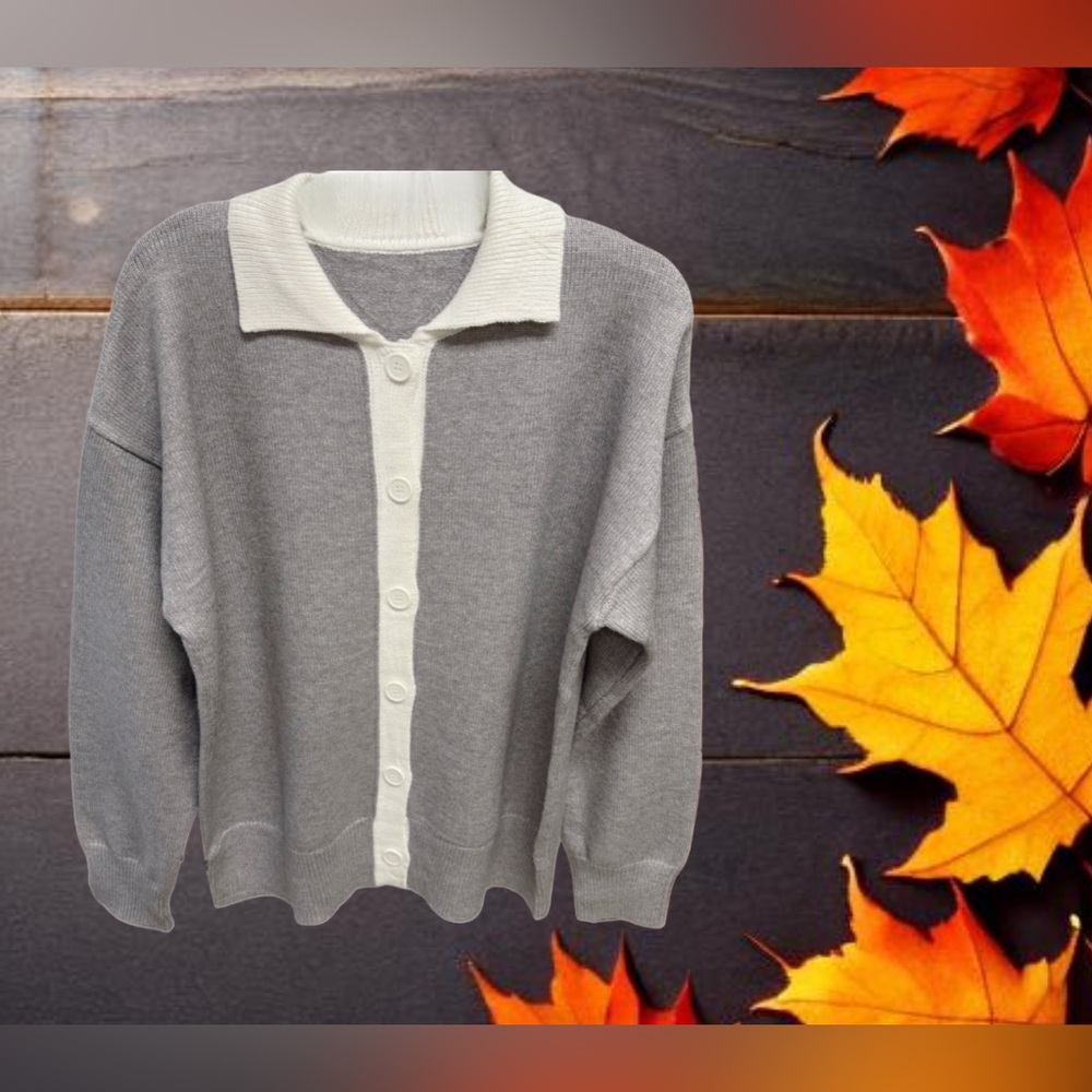 Woman’s Oversized Cardigan Sweater